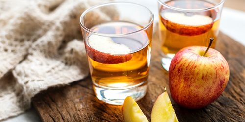 apple-juice-1600x800.jpg apple-juice-1600x800.jpg